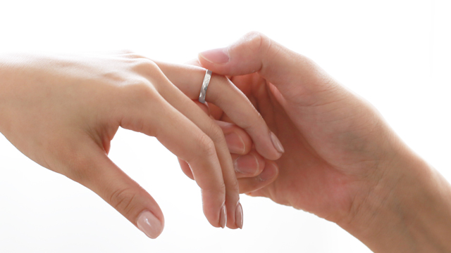 結婚指輪　プラチナ　婚約指輪